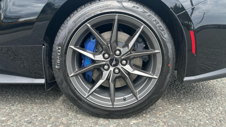 Ford Mustang 5.0 V8 Dark Horse 2dr Petrol Coupe